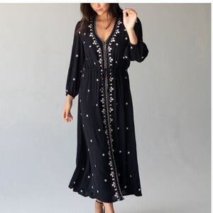 NEW Natural Life Brae Navy Flowy Embroidered 2 Way Flowy Boho Maxi Dress M